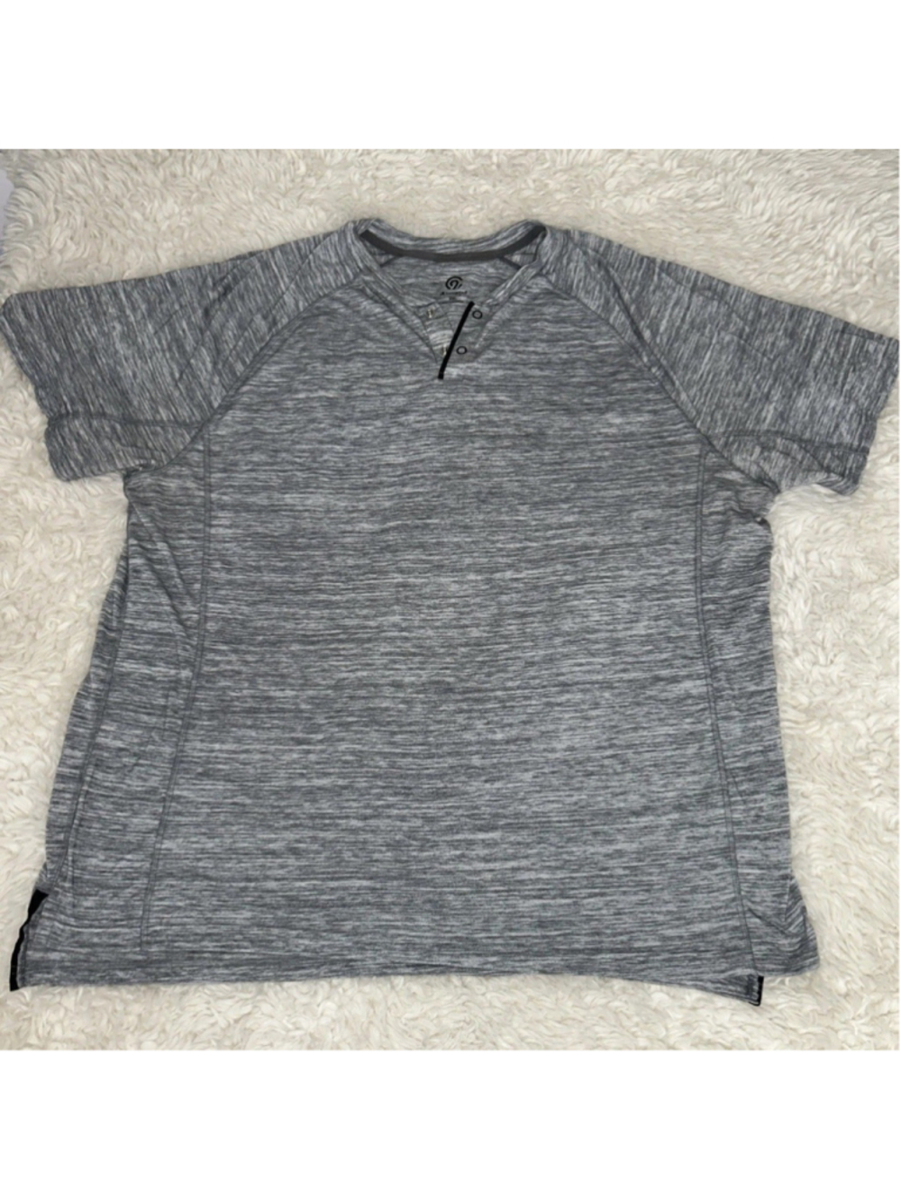 Champion Men’s XXL Lightweight Gray Stretchy Short Sleeve Pullover